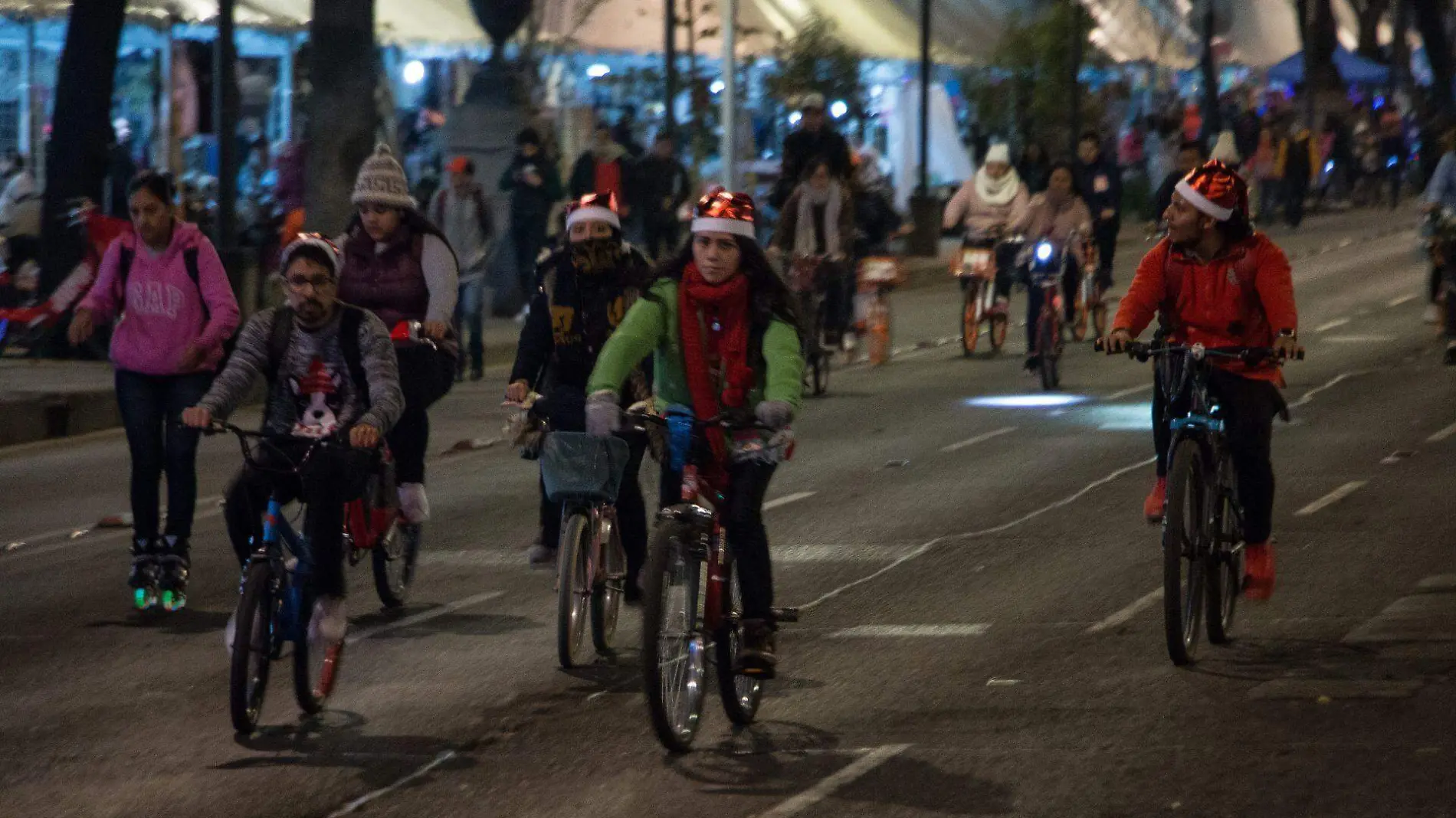 736542_Paseo Nocturno en Bici Navideño-3_web